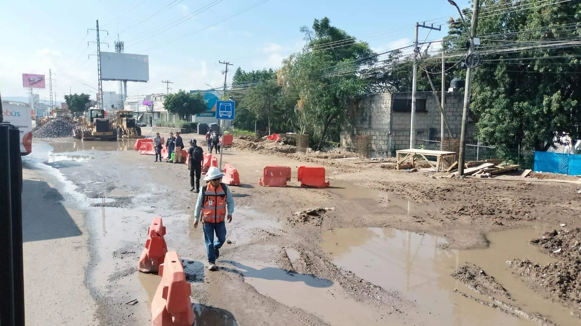 Caos vial lluvia 1